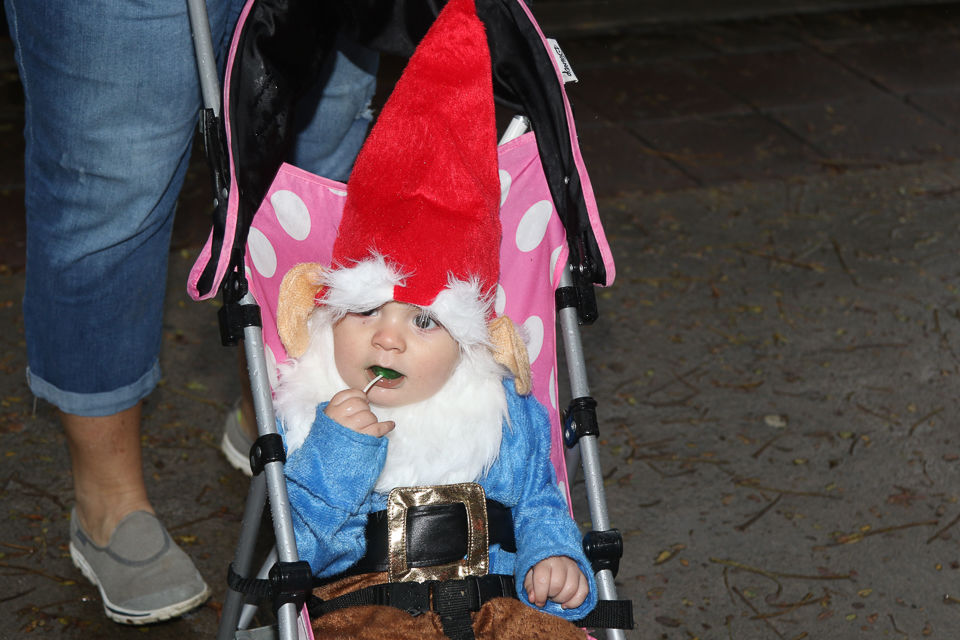 Halloween Trick or Treat Downtown Morganton 2019-9633.JPG